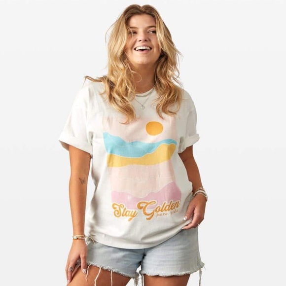 Pura Vida Stay Golden T-Shirt - Picture 1 of 8